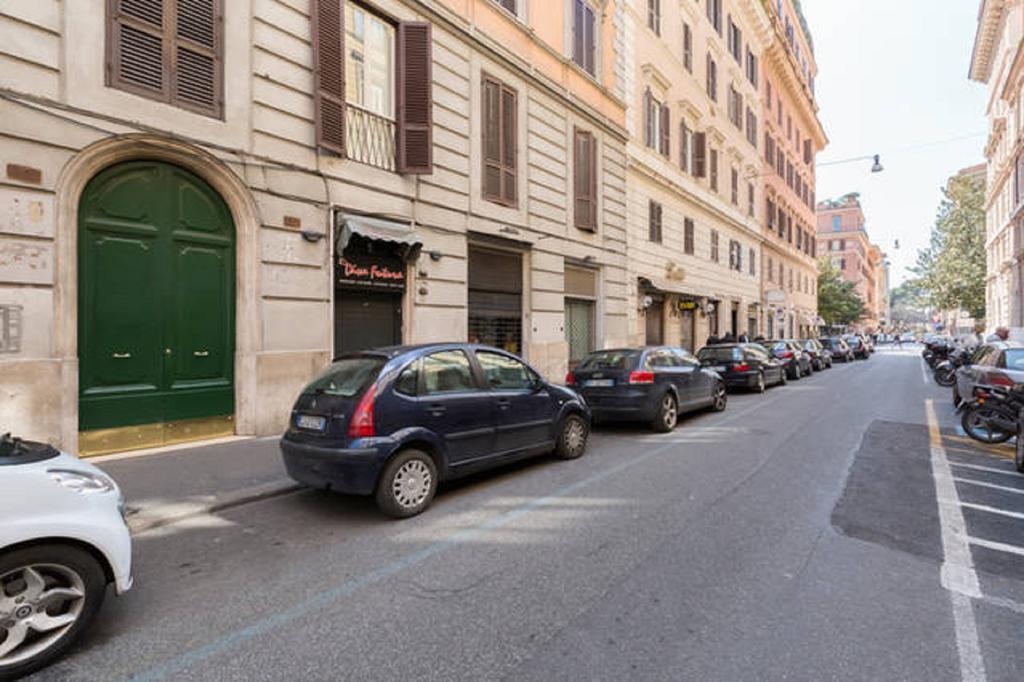 Rome Apartment With Terrace Autonomous Exterior photo