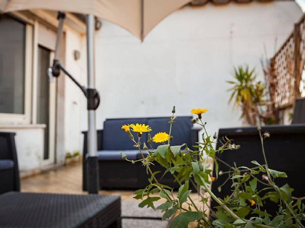 Rome Apartment With Terrace Autonomous Exterior photo